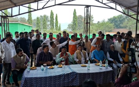 କଳାହାଣ୍ଡି ଜିଲ୍ଲା ରେ ସ୍ୱାସ୍ଥ୍ୟ ମନ୍ତ୍ରୀ ଶ୍ରୀଯୁକ୍ତ ମୁକେଶ ମହଲିଙ୍ଗ ଙ୍କ ଧାନ ମଣ୍ଡି ପରିଦର୍ଶନ