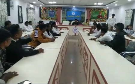 ଜୟପାଟଣା ବ୍ଳକ ରେ କଳାହାଣ୍ଡି ଉତ୍ସବ ପାଇଁ ବୈଠକ ଶୁଣି ଚେୟାରମେନ ଘୋର ନିଦ୍ରାରେ