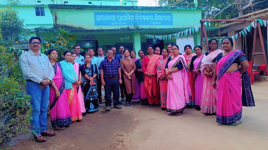 ନୂଆପଡ଼ା ସଦର କ୍ଳଷ୍ଟରରେ ମାସିକ ବୈଠକ ଅନୁଷ୍ଠିତ