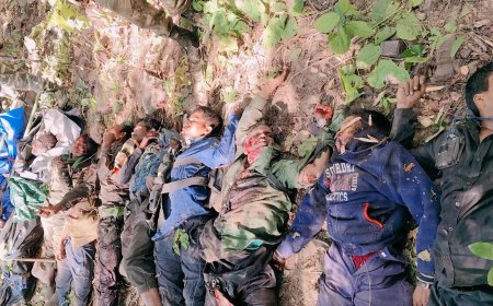 କୁଲାହାରି ଘାଟରେ ଏନ୍‌କାଉଣ୍ଟର, 16 ମାଓବାଦୀ ନିପାତ ଘଟଣାସ୍ଥଳରୁ ବିଭିନ୍ନ ଅସ୍ତ୍ରଶସ୍ତ୍ର ସହିତ ମାଓ ସାମଗ୍ରୀ ଜବତ