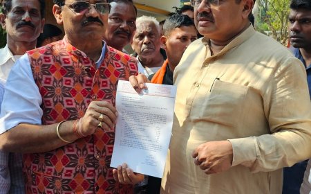 ବରିଷ୍ଠ ନେତା ରାଜ୍ୟ କାର୍ଯ୍ୟକାରିଣୀ ସଦସ୍ୟ ଶ୍ରୀ ଯଦୁମଣି ପାଣିଗ୍ରାହୀ ପୂର୍ତ୍ତ, ଆଇନ ଓ ଅବକାରୀ ମନ୍ତ୍ରୀ ଶ୍ରୀ ପୃଥ୍ୱୀରାଜ ହରିଚନ୍ଦନ ଙ୍କୁ ସାକ୍ଷାତ୍ ଓ ଆଲୋଚନା