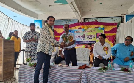 ନୂଆପଡାରେ ନେତାଜୀ ଓ ସୁରେନ୍ଦ୍ର ସାଏ ଜୟନ୍ତୀ ପାଳନ,ଉଦଘାଟନ ହେଲା ନେତାଜୀ ଚୌକ, ସରସ୍ୱତୀ ମାର୍ଗ ଓ ମଧୁସୂଦନ ମାର୍ଗ