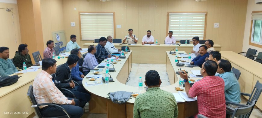 ନବରଙ୍ଗପୁର ଠାରେ ଜିଲ୍ଲା ସଡ଼କ ସୁରକ୍ଷା କମିଟି ବୈଠକ