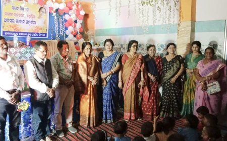 ଶ୍ରୀରାମ ଚନ୍ଦ୍ର ପୁର ଉର୍ଦୁ ବିଦ୍ୟାଳୟର ପ୍ରଧାନ ଶିକ୍ଷୟତ୍ରୀଙ୍କ ଅବସରକାଳୀନ ସମ୍ବର୍ଦ୍ଧନା ସଭା ଅନୁଷ୍ଠିତ