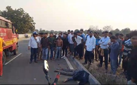 ସଡ଼କ ଦୁର୍ଘଟଣା ଦୁଇ ବାଇକ୍ ମୁହାମୁହିଁ, ଜଣେ ମୃତ ଅନ୍ୟମାନେ ଆହତ