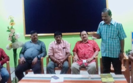 ଉତ୍କଳ ପରିଷଦର ଉତ୍କଳ ଦିବସରେ କବିତା ପାଠ