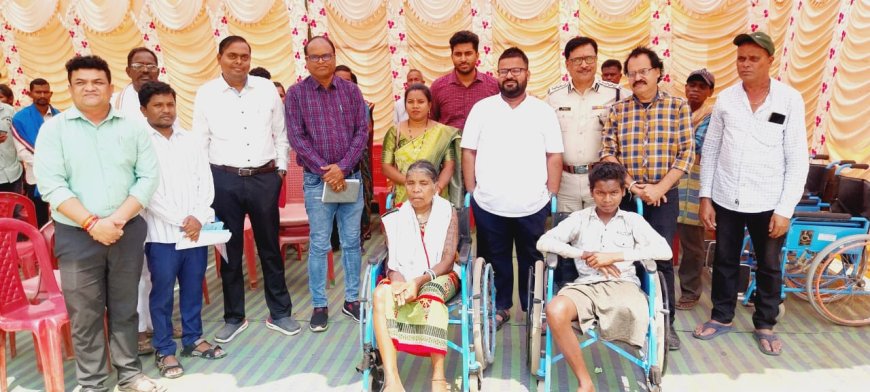 ଡ଼ାବୁଗାଁ ଠାରେ ଜିଲ୍ଲାପାଳ ଏବଂ ଆରକ୍ଷୀ ଅଧିକ୍ଷକଙ୍କ ଯୁଗ୍ମ ଅଧ୍ୟକ୍ଷତାରେ ଏକ ଜନଶୁଣାଣି ଶିବିର ଅନୁଷ୍ଠିତ