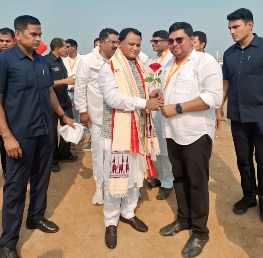 ଭବାନୀପାଟଣାରେ "ଅନ୍ତୋଦୟ ଗୃହ ଯୋଜନା"ର ଶୁଭାରମ୍ଭ କଲେ ମୁଖ୍ୟମନ୍ତ୍ରୀ ମୋହନ ଚରଣ ମାଝୀ