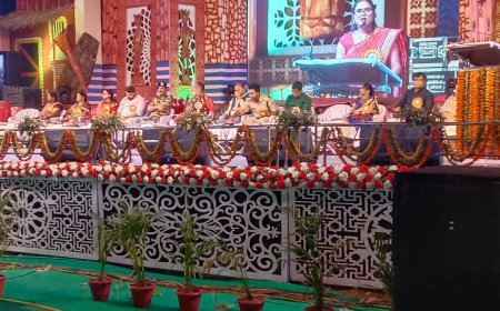 ନୂଆପଡ଼ା ମାରାଗୁଡା ଲୋକ ମହୋତ୍ସବ ଅନ୍ତିମ ସନ୍ଧ୍ୟା:ଅସୀମା ସଙ୍ଗୀତରେ ବିଭୋର ଦର୍ଶକ