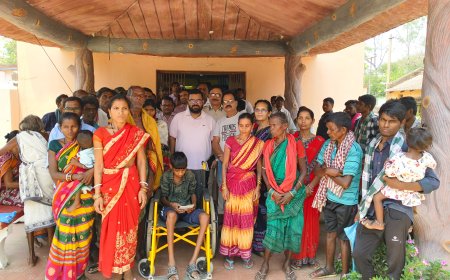 ଚନ୍ଦାହାଣ୍ଡି ବ୍ଲକ ଠାରେ  ଜିଲ୍ଲାପାଳ ଏବଂ ଆରକ୍ଷୀ ଅଧିକ୍ଷକଙ୍କ ଯୁଗ୍ମ ଅଧ୍ୟକ୍ଷତାରେ ଏକ ଜନଶୁଣାଣି ଶିବିର ଅନୁଷ୍ଠିତ !