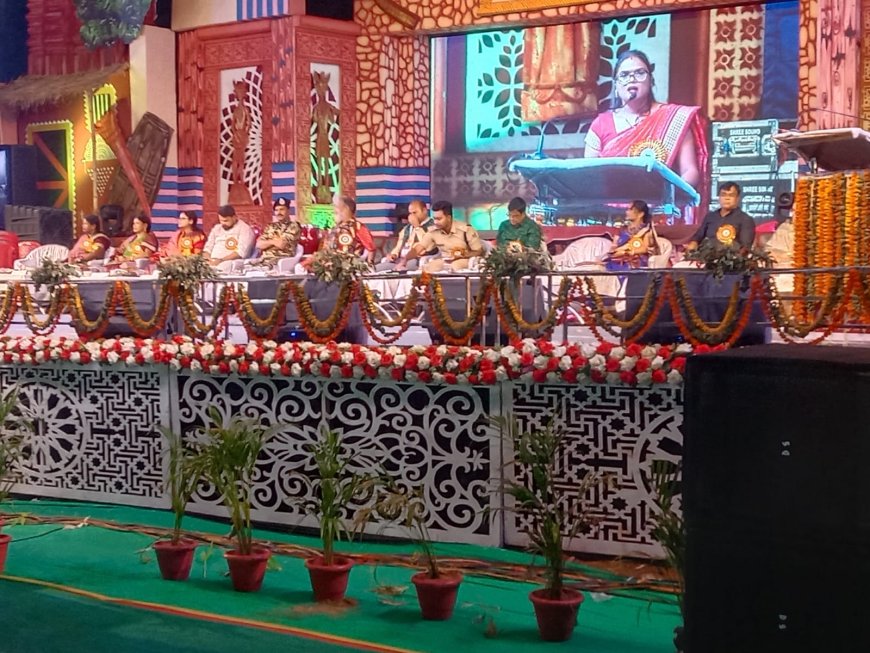ନୂଆପଡ଼ା ମାରାଗୁଡା ଲୋକ ମହୋତ୍ସବ ଅନ୍ତିମ ସନ୍ଧ୍ୟା:ଅସୀମା ସଙ୍ଗୀତରେ ବିଭୋର ଦର୍ଶକ