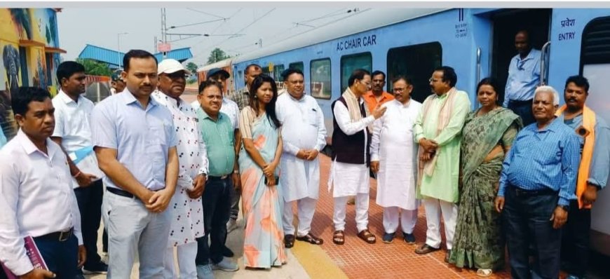 ବାଙ୍ଗିରିପୋଷି-ବାରିପଦା-ରୂପସା- ପୁରୀ ସୁପରଫାଷ୍ଟ ଏକ୍ସପ୍ରେସ ଟ୍ରେନରେ ଅତ୍ୟାଧୁନିକ ଏଲଏଚବି ବଗି ବେବସ୍ତା ଆରମ୍ଭ