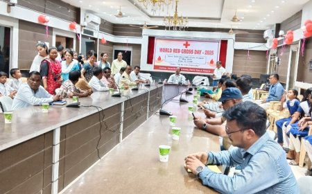 ନୂଆପଡା ଜିଲ୍ଲାରେ ବିଶ୍ଵ ରେଡକ୍ରସ ଦିବସ ପାଳିତ:ରକ୍ତଦାନ ଭଳି ପୁଣ୍ୟ କାମରେ ସମସ୍ତେ ସହଯୋଗ କରନ୍ତୁ ଜିଲ୍ଲାପାଳ