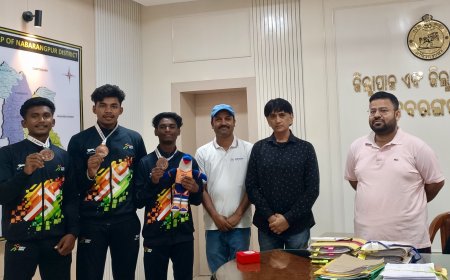 ଖେଲୋ ଇଣ୍ଡିଆ ବିଚ୍ ଗେମ୍ ରେ ନବରଙ୍ଗପୁର ଜିଲ୍ଲା ଖେଳାଳିଙ୍କ ସଫଳତା ! ( ଜିଲ୍ଲାପାଳଙ୍କ ସହ ସୌଜନ୍ୟମୂଳକ ସାକ୍ଷାତ )