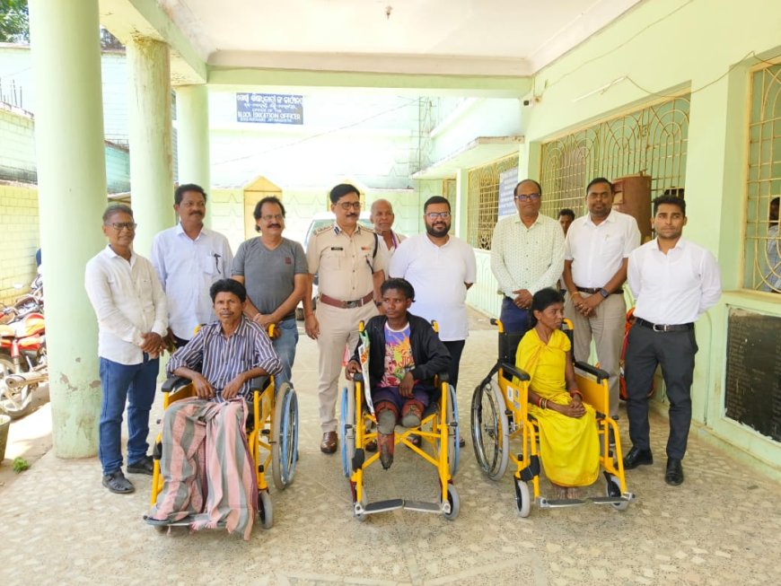 ନନ୍ଦାହାଣ୍ଡି ଠାରେ ଜିଲ୍ଲାପାଳ ଏବଂ ଆରକ୍ଷୀ ଅଧିକ୍ଷକ ଙ୍କ ଯୁଗ୍ମ ଅଧ୍ୟକ୍ଷତାରେ ଏକ ଜନଶୁଣାଣି ଶିବିର ଅନୁଷ୍ଠିତ