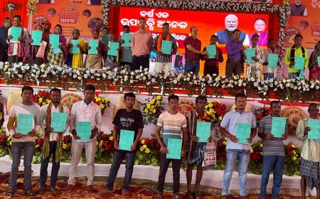 ଜିଲ୍ଲା ସ୍ତରୀୟ ବିକାଶ ମେଳାରେ  ଆଦିବାସୀ ସମାବେଶ ଅନୁଷ୍ଠିତ