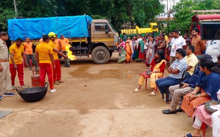 ବହୁମୁଖୀ ବାତ୍ୟା ଆଶ୍ରୟ ସ୍ଥଳୀ, ସଦରଙ୍ଗା, କୋଟପାଡ଼ ଠାରେ MOCK ଡ୍ରିଲ