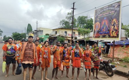 ଶ୍ରାବଣ ଦ୍ୱିତୀୟ ସୋମବାର: ଜଳାଭିଷେକ ପାଇଁ ବିଭିନ୍ନ ଶୈବ ପୀଠ ରେ କାଉଡ଼ିଆଙ୍କ ଭିଡ଼