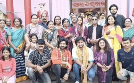 ବାରିପଦାରେ ଆଧ୍ୟାତ୍ମିକ ଓଡ଼ିଆ ଚଳଚିତ୍ର "ଶ୍ରୀଜଗନ୍ନାଥଙ୍କ ନବକଳେବର" ର ଟିମ