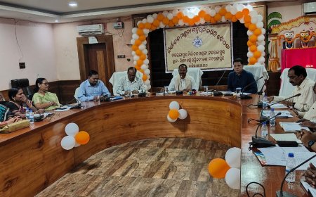 ନବରଙ୍ଗପୁର ନିର୍ବାଚନ ମଣ୍ଡଳୀ ଉନ୍ନୟନ କମିଟି ବୈଠକ:ସମୀକ୍ଷା କଲେ ମାନ୍ୟବର ବିଧାୟକ ନବରଙ୍ଗପୁର