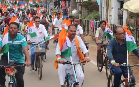 ନବରଙ୍ଗପୁର ଠାରେ ହର୍ ଘର୍ ତ୍ରିରଙ୍ଗା ଶୋଭାଯାତ୍ରା