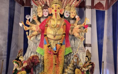 ଅଗ୍ରପୂଜ୍ୟ ପ୍ରଭୁ ଶ୍ରୀଗଣେଶଙ୍କ ପୂଜାର୍ଚନା : ଫ୍ରେଣ୍ଡସ ଗ୍ରୁପର ୧୮ ଫୁଟିଆ ପଞ୍ଚମୁଖୀ ଗଣେଷ ସବୁଠାରୁ ଆକର୍ଷଣୀୟ