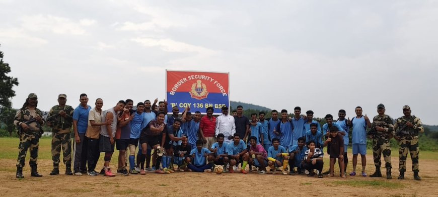 ଏକ ଭାରତ ଶ୍ରେଷ୍ଠ ଭାରତ" କାର୍ଯ୍ୟକ୍ରମ ଅବସରରେ ବନ୍ଧୁତ୍ୱପୂର୍ଣ୍ଣ ଫୁଟବଲ୍ ମ୍ୟାଚ୍ : ବିଏସଏଫ ଦଳ ବିଜୟୀ