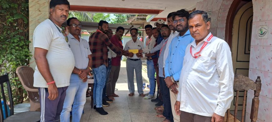 ନବରଙ୍ଗପୁର ଜିଲ୍ଲା ଜର୍ଣ୍ଣାଲିଷ୍ଟ ୱେଲଫେୟାର ଟ୍ରଷ୍ଟ ପକ୍ଷରୁ ଅନୁଦାନ ରାଶି ପ୍ରଦାନ