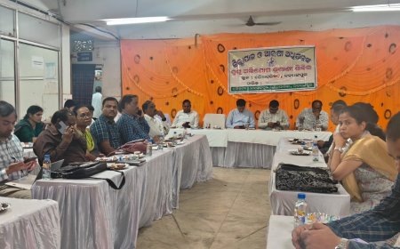 ନବରଙ୍ଗପୁରଠାରେ  ଜିଲ୍ଲାପାଳ ଏବଂ ଆରକ୍ଷୀ ଅଧିକ୍ଷକଙ୍କ ଙ୍କ ଯୁଗ୍ମ ଅଧ୍ୟକ୍ଷତାରେ ଏକ ଜନଶୁଣାଣି ଶିବିର ଅନୁଷ୍ଠିତ