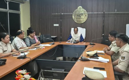 ନୂଆପଡ଼ା ଅବକାରୀ ବିଭାଗ କାର୍ଯ୍ୟ ସମୀକ୍ଷା କଲେ ଜିଲ୍ଲାପାଳ:ଚୋରା ନିଶା କାରବାରିଙ୍କୁ ଅଦାଲତରେ ପେଶ୍ କରିବା ଶତକଡା ହାରରେ ଜିଲ୍ଲା ରାଜ୍ୟରେ ପ୍ରଥମ