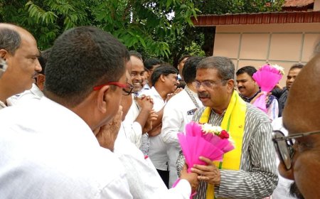 ଶିକ୍ଷକ ସମନ୍ୱୟ ସମିତି ତରଫରୁ କେନ୍ଦ୍ର ଓ ରାଜ୍ୟ ଶିକ୍ଷମନ୍ତ୍ରୀଙ୍କୁ ଦାବିପତ୍ର ପ୍ରଦାନ