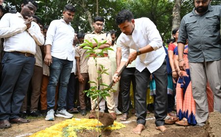 ଜିଲ୍ଲାସ୍ତରୀୟ ଏକ୍ ପେଡ୍ ମା କେ ନାମ୍ ୨.୦’ ଅଭିଯାନ କାର୍ଯ୍ୟକ୍ରମ:ଜିଲ୍ଲାରେ ଲାଗିବ ୨ ଲକ୍ଷ ରୁ ଉର୍ଦ୍ଧ୍ବ ଚାରା
