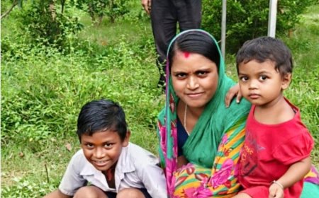 ପୁଅର ଜିଦ ଆଗରେ ହାରମାନିଲେ ପିତାମାତା - ବିଦ୍ୟାଳୟରେ ଗଛ ଲଗାଇଲେ ଛାତ୍ର