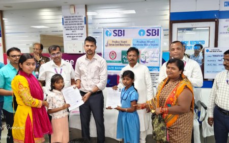 ସୁକନ୍ୟା ସମୃଦ୍ଧି ଯୋଜନା ନେଇ ସଚେତନ କଲେ ସାଂସଦ ବଳଭଦ୍ର ମାଝୀ