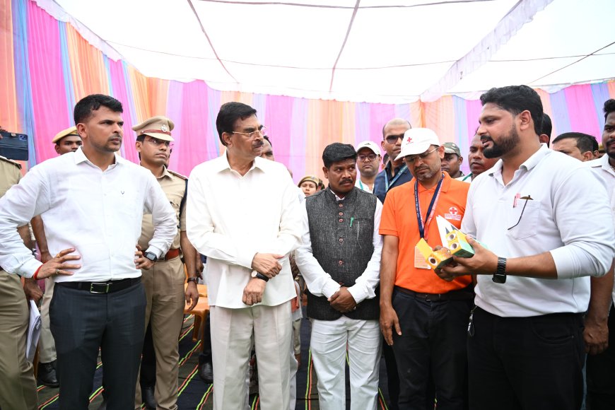 ରକ୍ତହୀନତା ଓ ଦୃଷ୍ଟିଜନିତ ସମସ୍ୟା ଦୂରୀକରଣ ଦିଗରେ ସଚେତନତା ନେଇ ଅଭିନବ ପ୍ରୟାସ କରିଛନ୍ତି ରାଜ୍ୟପାଳ