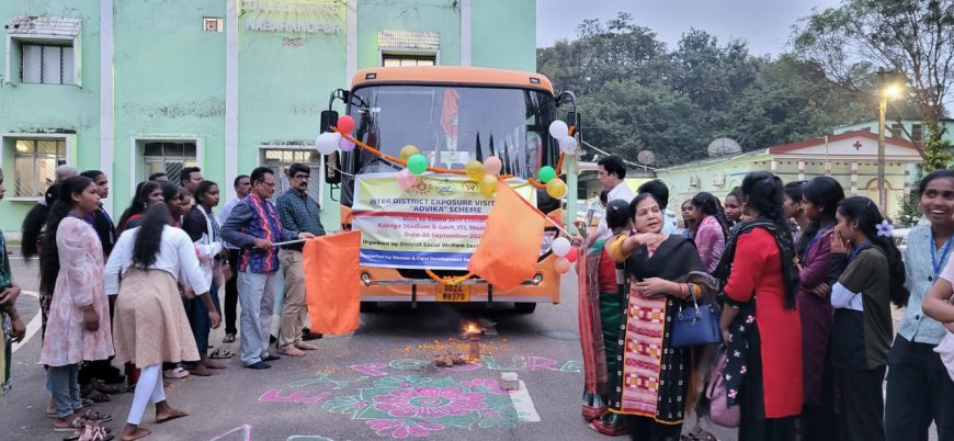 ଅନ୍ତଜିଲ୍ଲା ଅନୁଭୂତି ପରିଦର୍ଶନ ସକାଶେ ନବରଙ୍ଗପୁର ଜିଲ୍ଲା କିଶୋରୀ ମାନଙ୍କ ଭୁବନେଶ୍ୱର ଗସ୍ତ