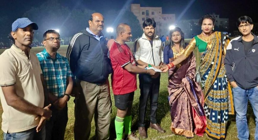 କ୍ରୀଡା ନିମନ୍ତେ ନବରଙ୍ଗପୁର ଜିଲ୍ଲା କିନ୍ନର ସଂଘ ଦ୍ୱାରା ଆର୍ଥିକ ସହାୟତା