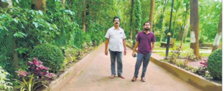 ଉନ୍ନୟନ ଟ୍ରଷ୍ଟ ହାତରେ ଦାରିଙ୍ଗବାଡି ର କଫି ବଗିଚା: ଅଧିକ ପର୍ଯ୍ୟଟକ ଙ୍କ ପରିଭ୍ରମଣ