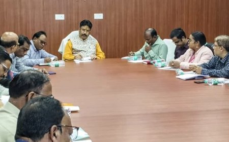 ନଗର ଉନ୍ନୟନ ମନ୍ତ୍ରୀଙ୍କ ମହିଳା ସଶକ୍ତିକରଣ ନେଇ ସମୀକ୍ଷା ବୈଠକ