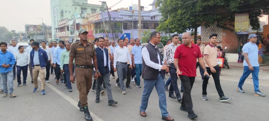 ସାଇବର ସୁରକ୍ଷା  ଅଭିଯାନ-୨୦୨୫ ଅବସରରେ ବାରିପଦା ଠାରେ ସଚେତନତା ୱାକାଥନ ଅନୁଷ୍ଠିତ