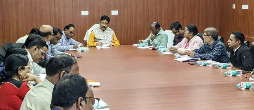 ନଗର ଉନ୍ନୟନ ମନ୍ତ୍ରୀଙ୍କ ମହିଳା ସଶକ୍ତିକରଣ ନେଇ ସମୀକ୍ଷା ବୈଠକ