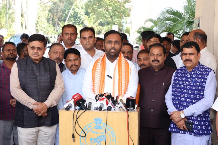 ଶପଥ ନେଲେ ନବନିର୍ବାଚିତ ନୂଆପଡ଼ା ବିଧାୟକ ଜୟ ଢୋଲକିଆ