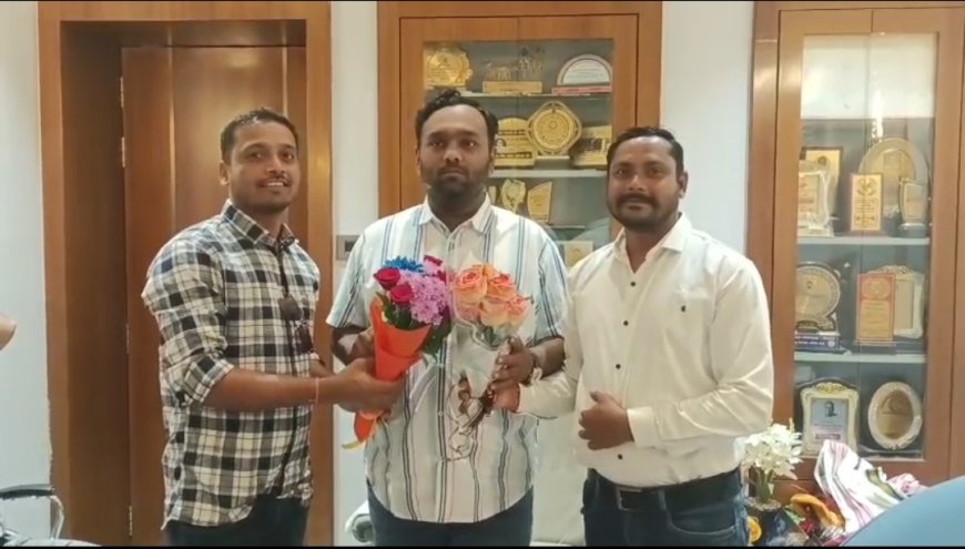 ଜୟ ଢୋଲକିଆଙ୍କୁ ବିଧାୟକ ହେବାର ଶୁଭେଚ୍ଛା ଦେଲେ ଅଂଚଳ ବାସୀ