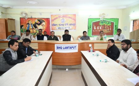 ଲମତାପୁଟ ଠାରେ ଜିଲ୍ଲାପାଳଙ୍କ ମିଳିତ ଜନ ଶୁଣାଣି କାର୍ଯ୍ୟକ୍ରମ
