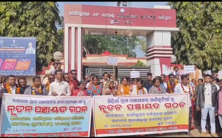 ନାଡ଼ାପାଟାଙ୍ଗ ଓ ମାଣିକୁଟିକୁ ପଞ୍ଚାୟତ ମାନ୍ୟତା ଦାବିରେ ମୁଖ୍ୟମନ୍ତ୍ରୀଙ୍କ ଉଦ୍ଦେଶ୍ୟରେ ଦାବିପତ୍ର ପ୍ରଦାନ