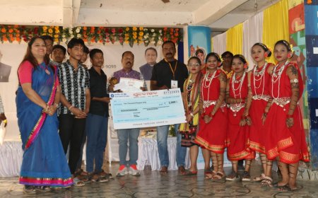 ନୂଆପଡ଼ା ଜିଲ୍ଲା ସଦରମହକୁମା ଠାରେ ବିକଶିତ ଭାରତ ଯୁବ ନେତୃତ୍ବ ସଂଳାପ- ଯୁବୋତ୍ସବ - ୨୦୨୬ ଉଦ୍ଘାଟିତ