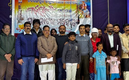 ମଞ୍ଚ ନାଟକ ର ଦ୍ୱିତୀୟ ସନ୍ଧ୍ୟା "ଅନ୍ଧକାର ର ସୁରୁଜ "ନାଟକ ମଞ୍ଚସ୍ତ