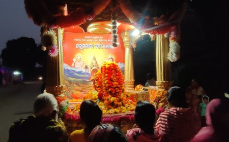 ଗାୟତ୍ରୀ ଜ୍ୟୋତି କଳସ କୁ କୋଲାବିରା ଠାରେ ଭବ୍ୟ ସ୍ବାଗତ