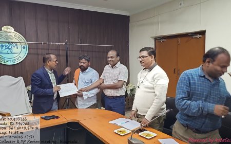 ନୂଆପଡା ଜିଲ୍ଲାପାଳଙ୍କ ପ୍ରାଣୀ ସମ୍ପଦ ବିକାଶ ବିଭାଗର କାର୍ଯ୍ୟ ସମୀକ୍ଷା l ସଫଳ ଚାଷୀମାନଙ୍କୁ ସମ୍ମାନିତ କଲେ