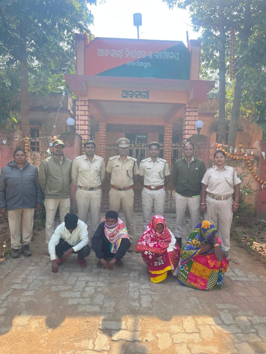 ୮୧ ଲିଟର ଚୋରା ଦେଶୀ ହାତ ରନ୍ଧା ମଦ ଜବତ